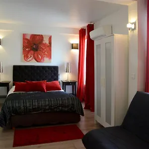 https://hotel-le-mistral-marseille.fr-provencehotel.com