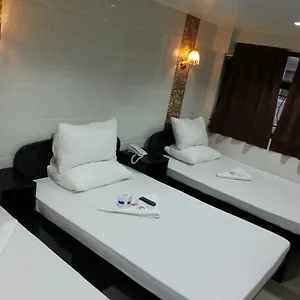 Manhattan Guest house