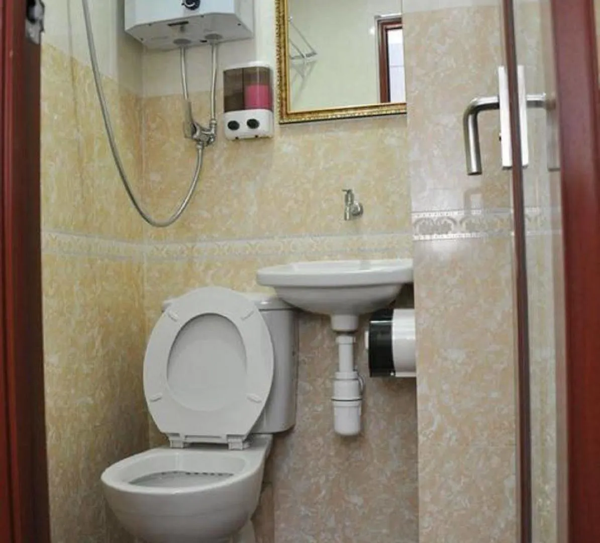 Pearl Premium Guest House Hong Kong China